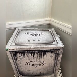 Gotham Knights Collector's Edition Box